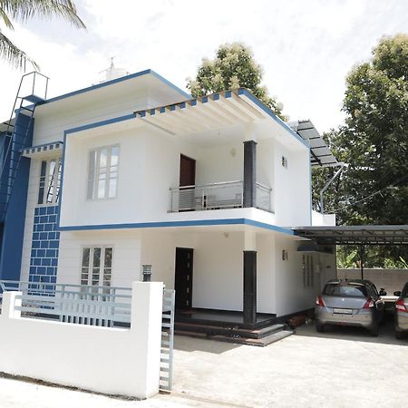 Le Sancta Homestay Maraiyur Bagian luar foto