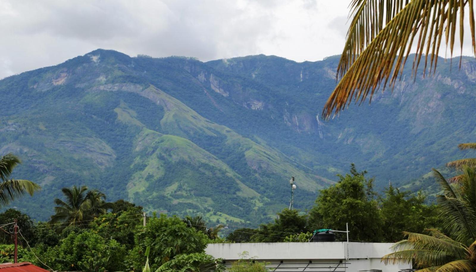 Le Sancta Homestay Maraiyur Bagian luar foto
