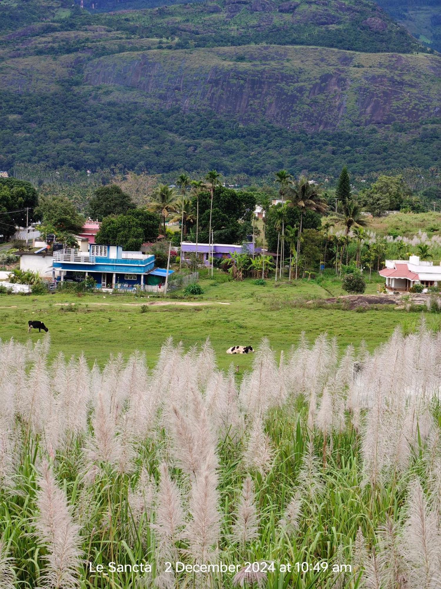 Le Sancta Homestay Maraiyur Bagian luar foto
